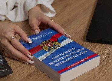 можно ли выписаться из квартиры с долгами: юридические нюансы и последствия - фото - 1